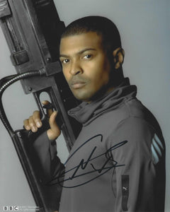 Noel Clarke 10 X 8 Signed In Black Doctor Who